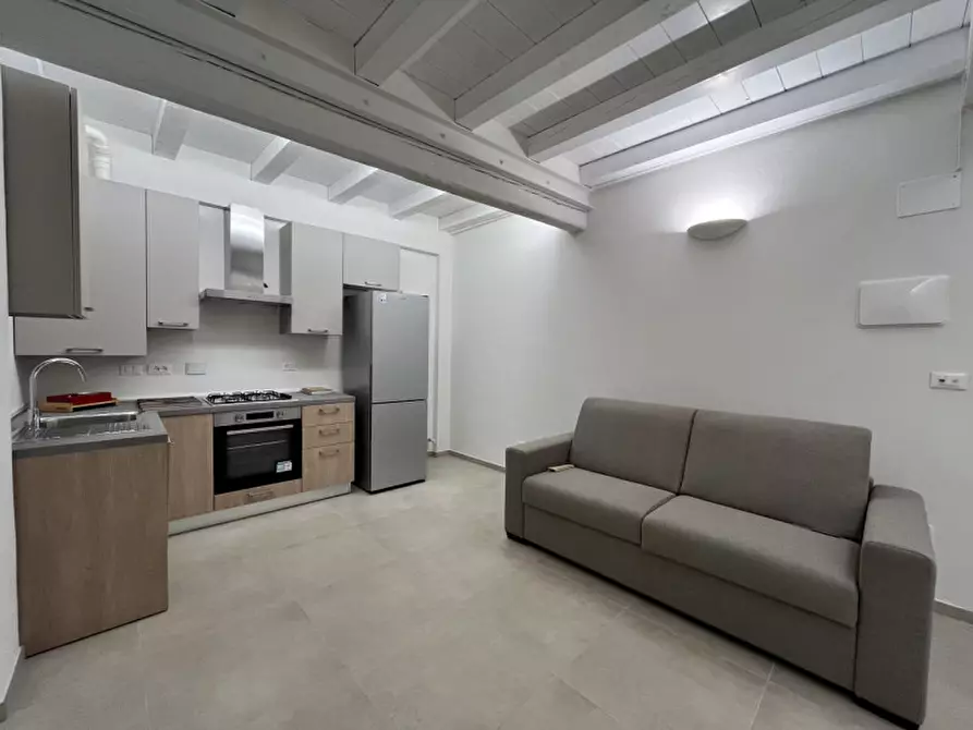 Immagine 1 di Appartamento in affitto  in Via remorsella a Bologna