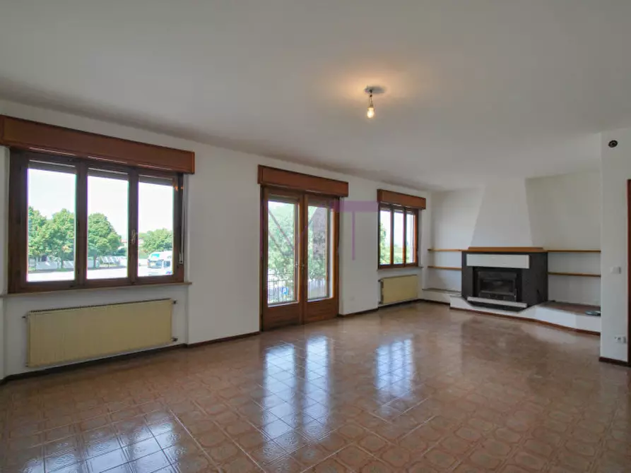 Immagine 3 di Appartamento in vendita  in Via Gorizia 5 a San Vito Al Torre