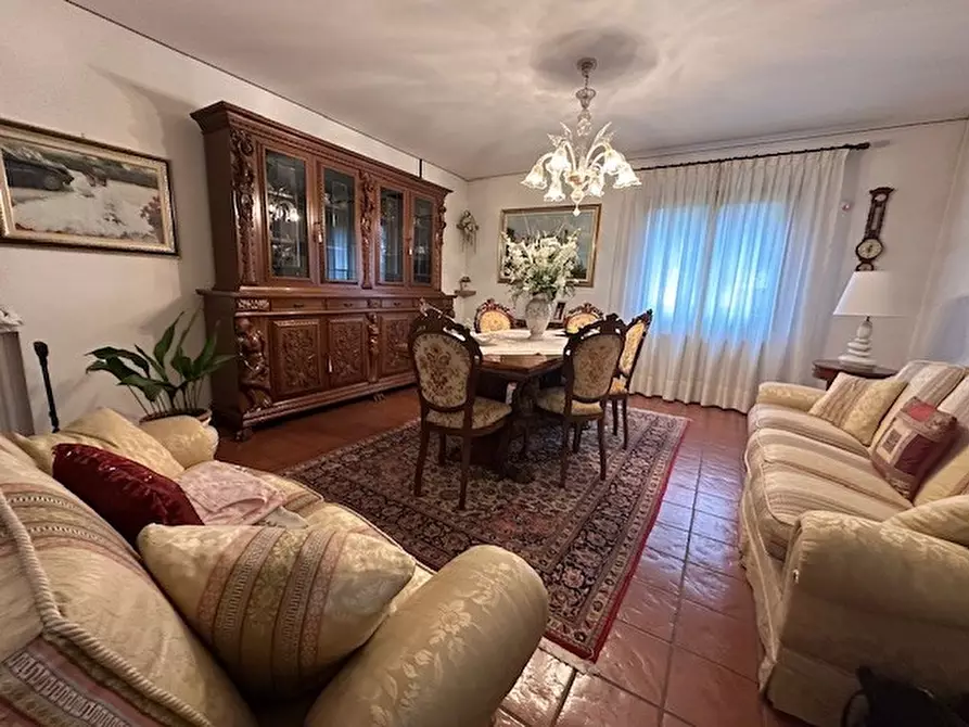 Immagine 1 di Casa quadrifamiliare in vendita  in via Alcide De Gasperi a Santa Maria Di Sala