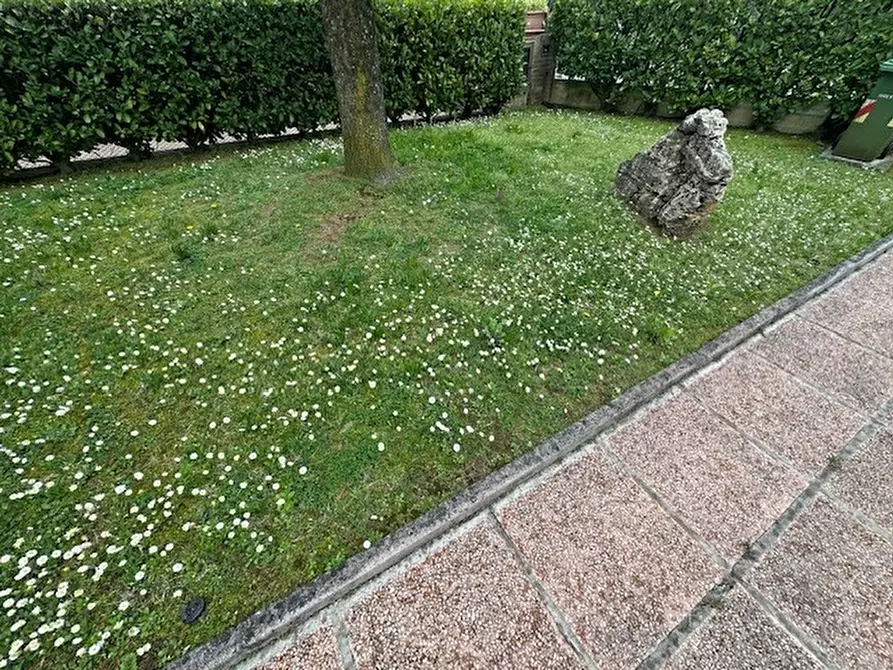 Immagine 15 di Casa quadrifamiliare in vendita  in via Alcide De Gasperi a Santa Maria Di Sala