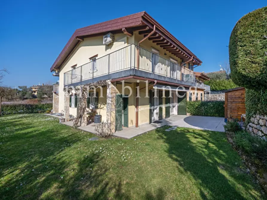 Immagine 14 di Appartamento in vendita  in VIA VOLPARA Piano S1-T a Torri Del Benaco