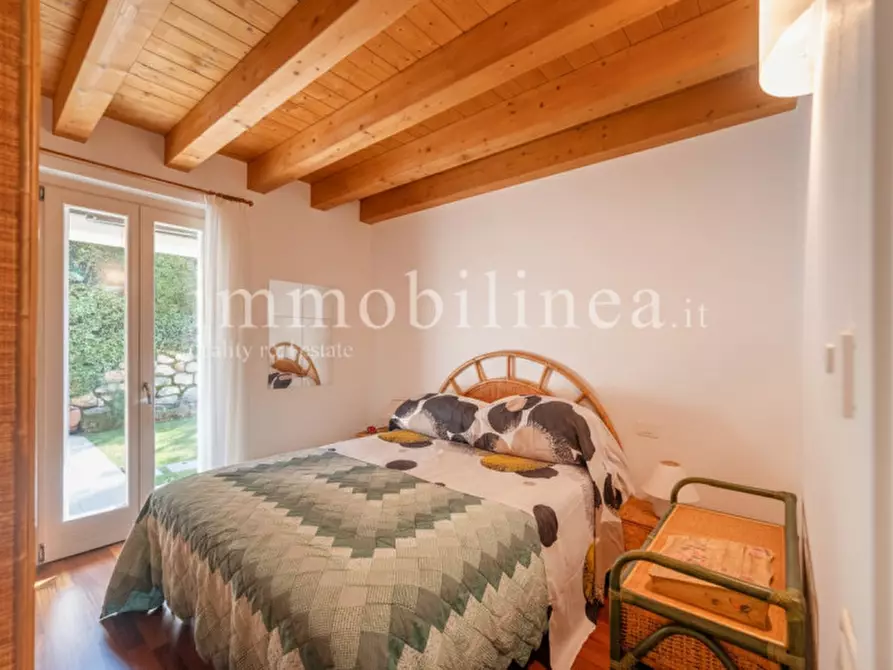 Immagine 19 di Appartamento in vendita  in VIA VOLPARA Piano S1-T a Torri Del Benaco