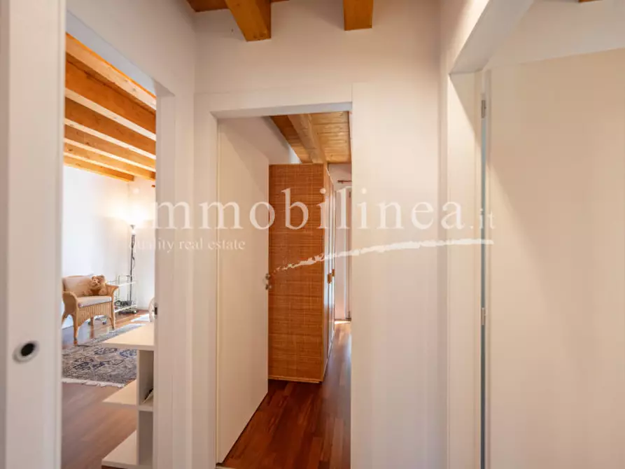 Immagine 23 di Appartamento in vendita  in VIA VOLPARA Piano S1-T a Torri Del Benaco