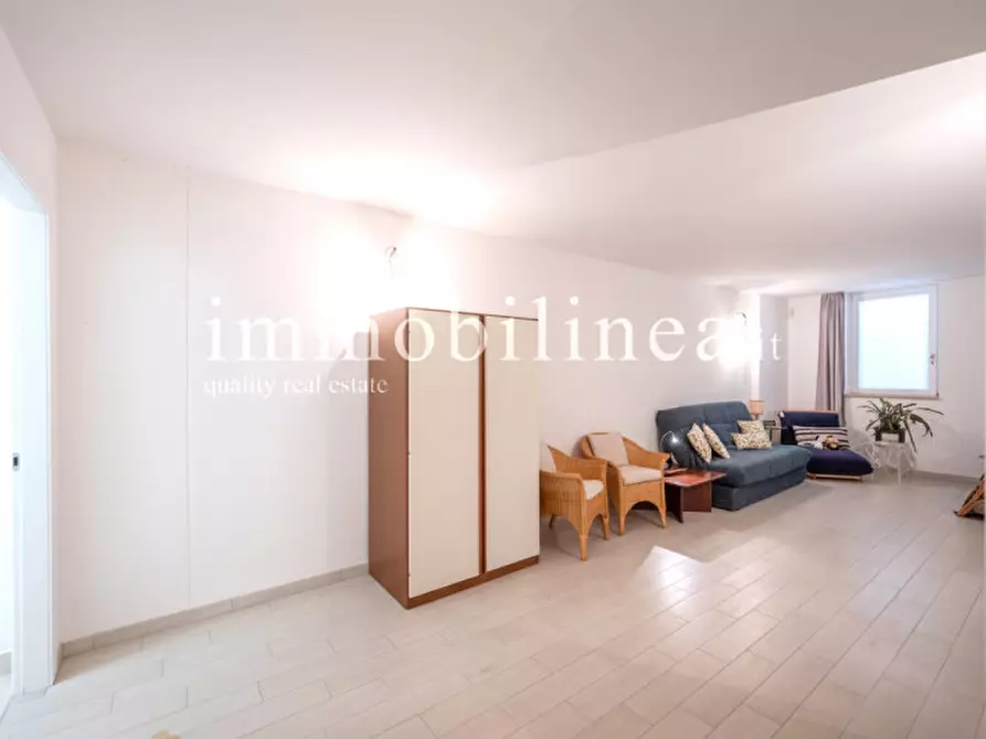 Immagine 25 di Appartamento in vendita  in VIA VOLPARA Piano S1-T a Torri Del Benaco