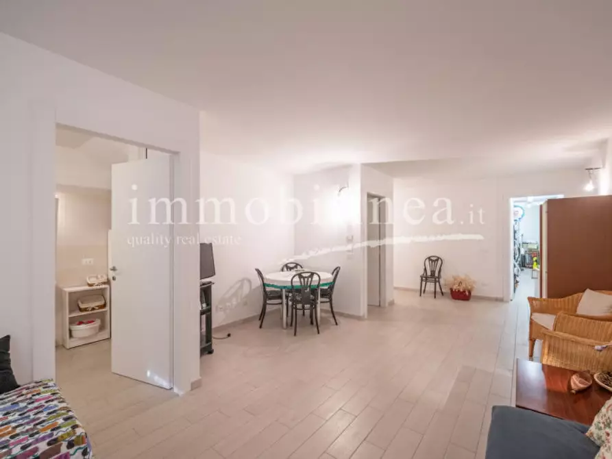 Immagine 26 di Appartamento in vendita  in VIA VOLPARA Piano S1-T a Torri Del Benaco