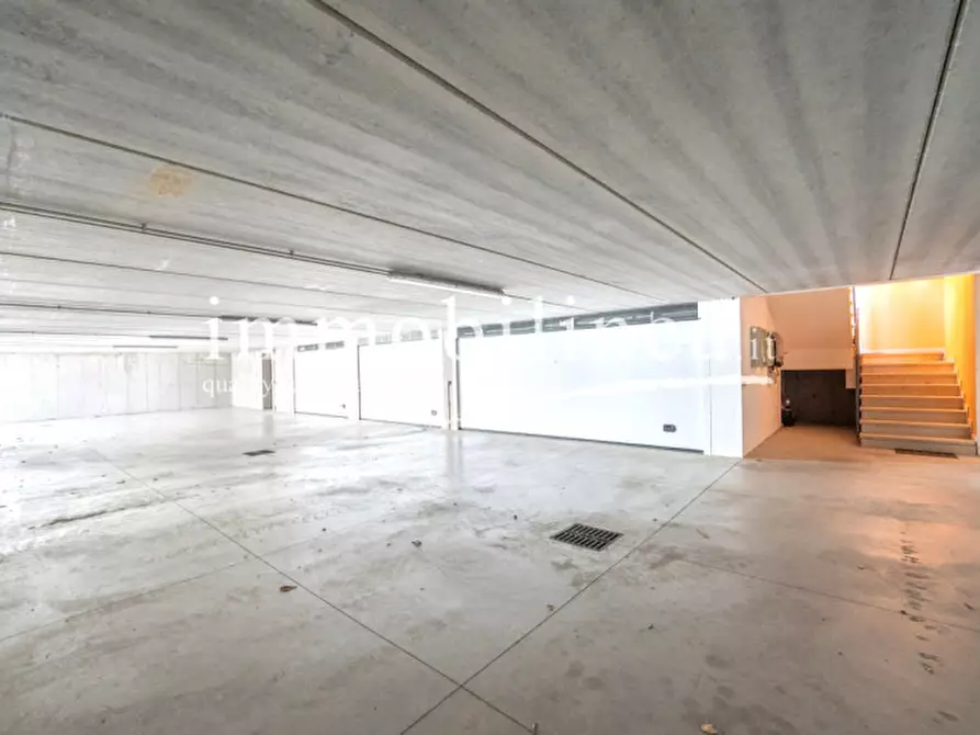 Immagine 31 di Appartamento in vendita  in VIA VOLPARA Piano S1-T a Torri Del Benaco