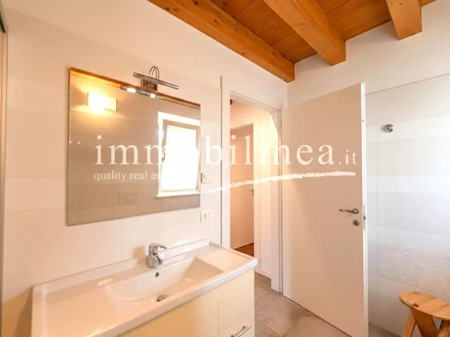 Immagine 33 di Appartamento in vendita  in VIA VOLPARA Piano S1-T a Torri Del Benaco