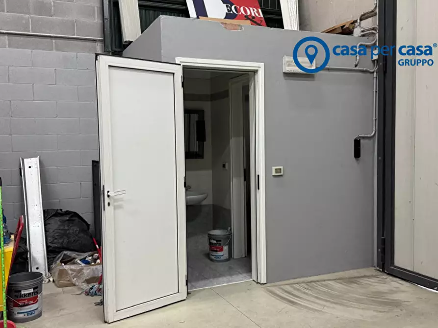 Immagine 10 di Capannone industriale in vendita  in Viale Maestri del Lavoro 5/C a Rovigo