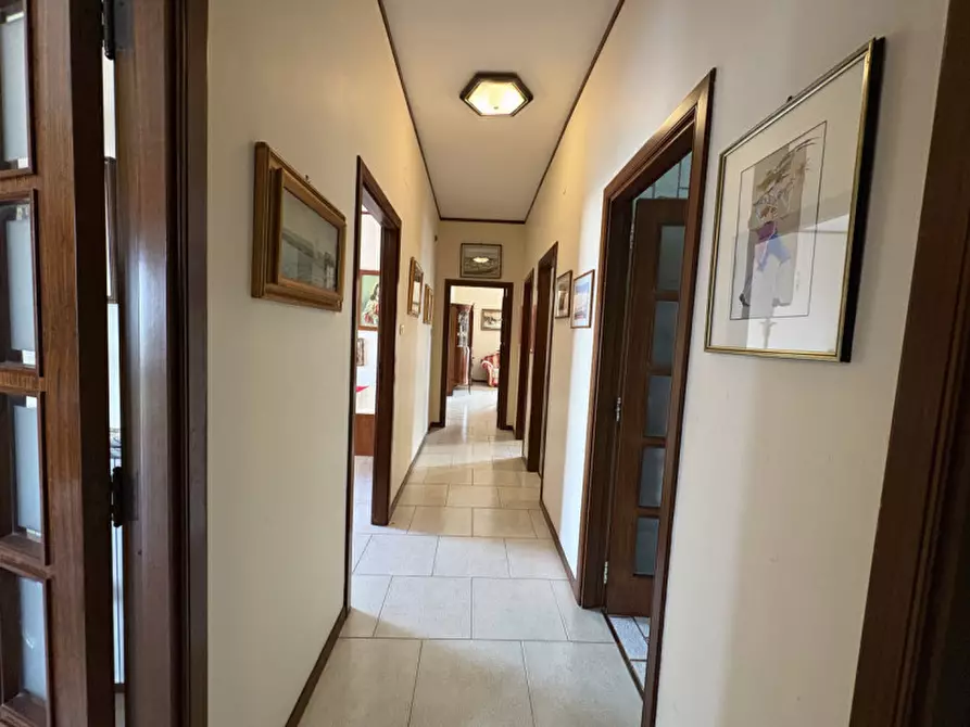 Immagine 15 di Appartamento in vendita  in VIA CUPA OSPEDALE,20 a Torre Del Greco