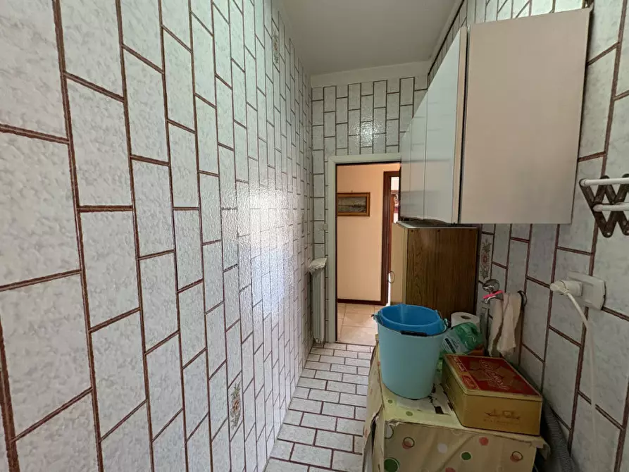 Immagine 18 di Appartamento in vendita  in VIA CUPA OSPEDALE,20 a Torre Del Greco