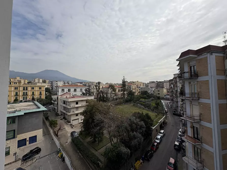 Immagine 36 di Appartamento in vendita  in VIA CUPA OSPEDALE,20 a Torre Del Greco
