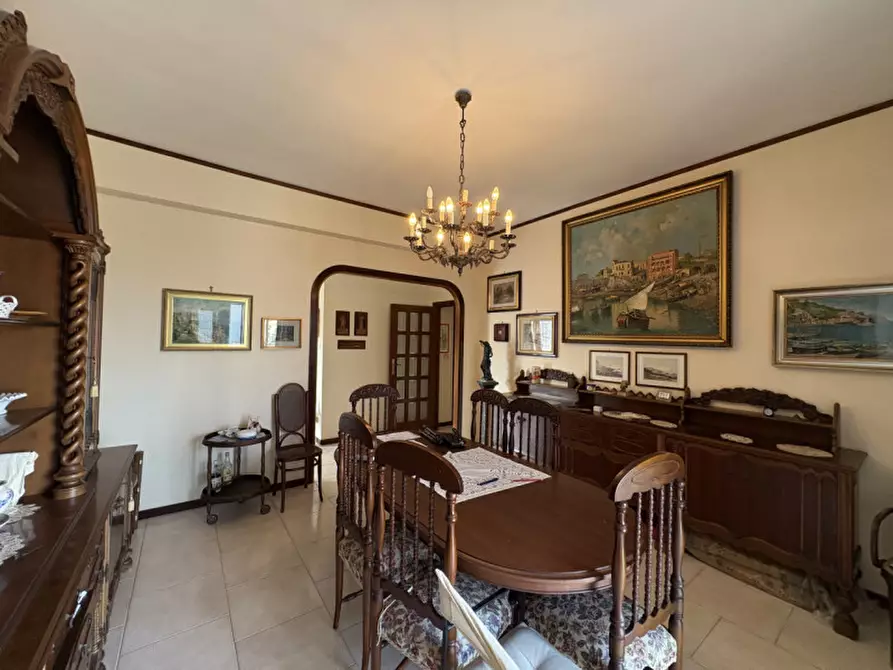 Immagine 41 di Appartamento in vendita  in VIA CUPA OSPEDALE,20 a Torre Del Greco