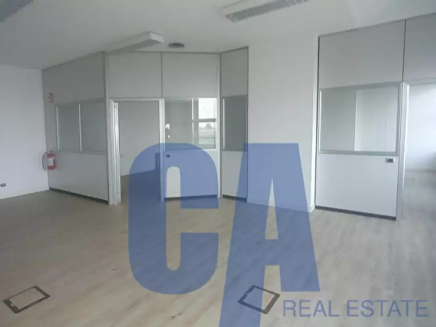 Immagine 4 di Ufficio in affitto  in VIA MECENATE a Milano