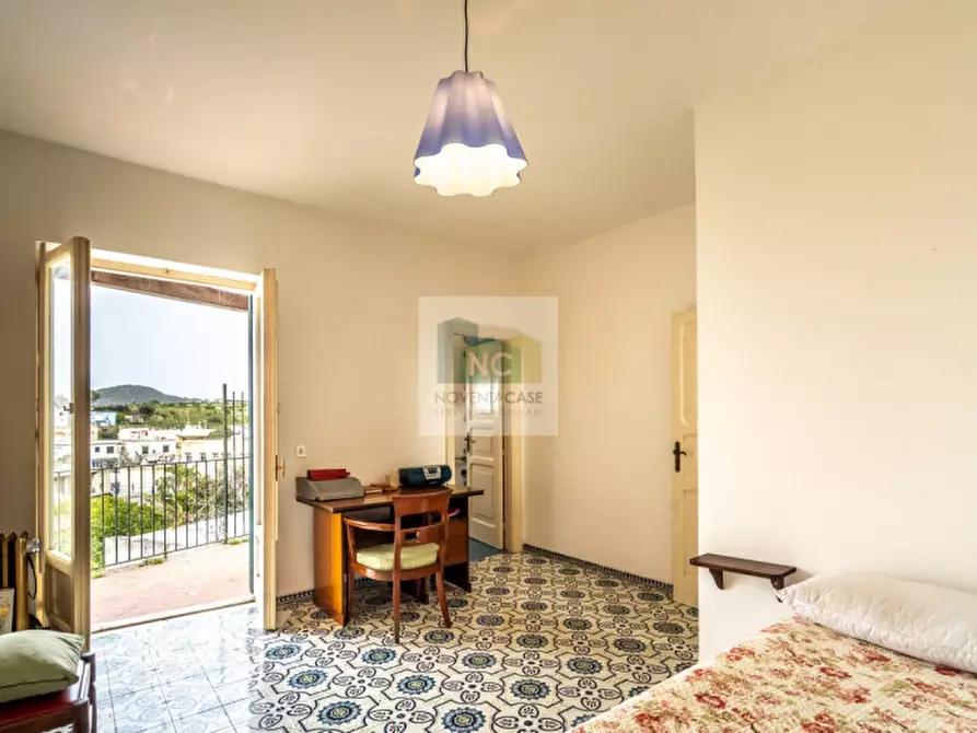 Immagine 42 di Villa in vendita  in Via Cardinale Luigi Lavitrano N.40 a Forio