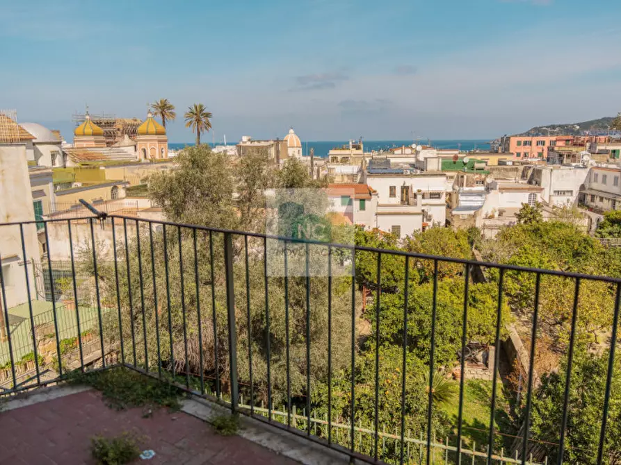 Immagine 91 di Villa in vendita  in Via Cardinale Luigi Lavitrano N.40 a Forio