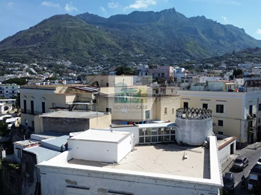 Immagine 94 di Villa in vendita  in Via Cardinale Luigi Lavitrano N.40 a Forio