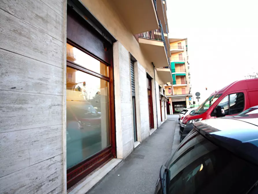 Immagine 5 di Attività commerciale in affitto  in Via Sestriere, 29 a Rivoli