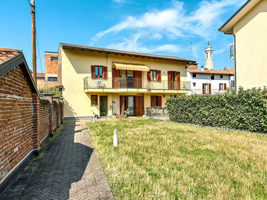 Immagine 1 di Appartamento in vendita  in Via Mattai, 12 a Gattinara