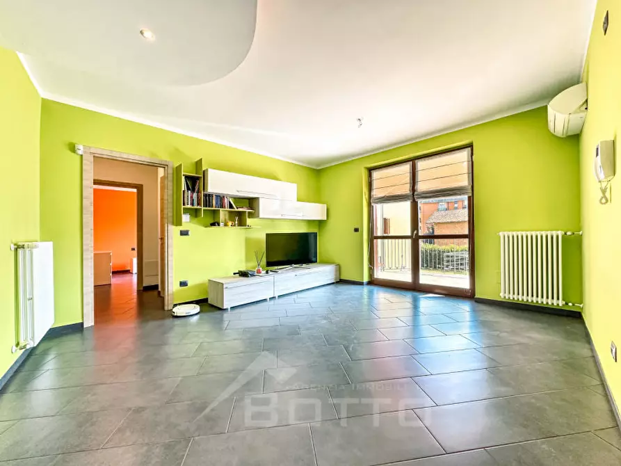 Immagine 4 di Appartamento in vendita  in Via Mattai, 12 a Gattinara