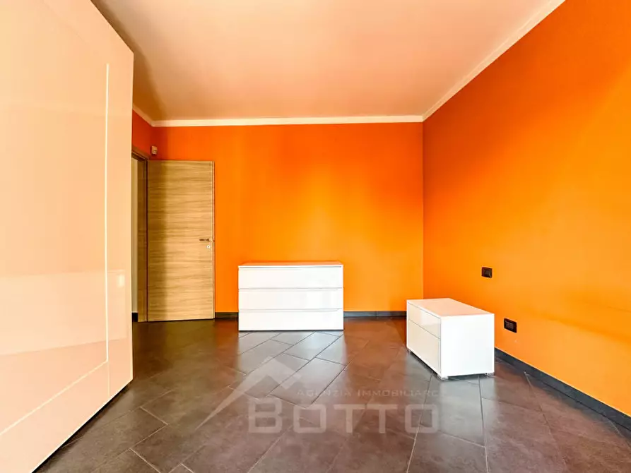 Immagine 7 di Appartamento in vendita  in Via Mattai, 12 a Gattinara