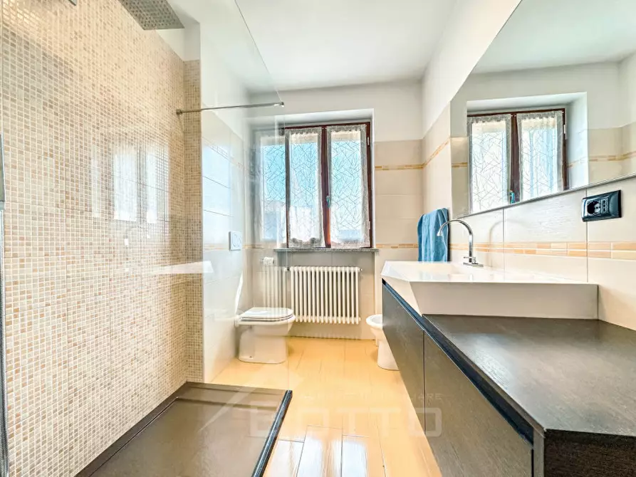 Immagine 9 di Appartamento in vendita  in Via Mattai, 12 a Gattinara