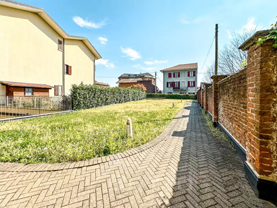 Immagine 13 di Appartamento in vendita  in Via Mattai, 12 a Gattinara