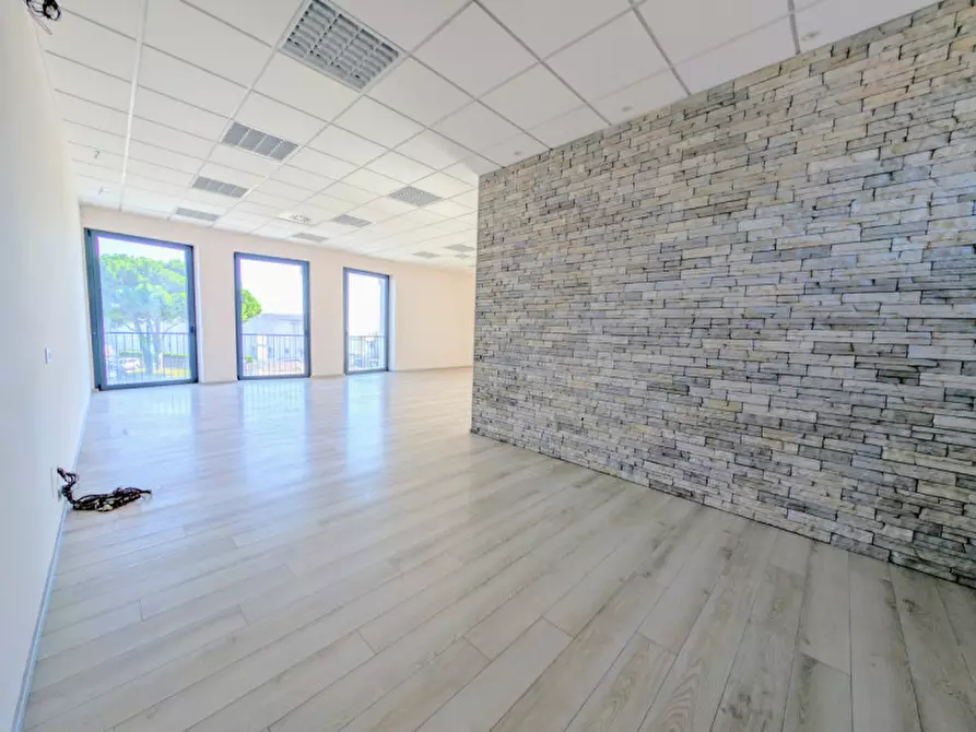 Immagine 4 di Ufficio in affitto  in thiene via gombe 18 a Thiene