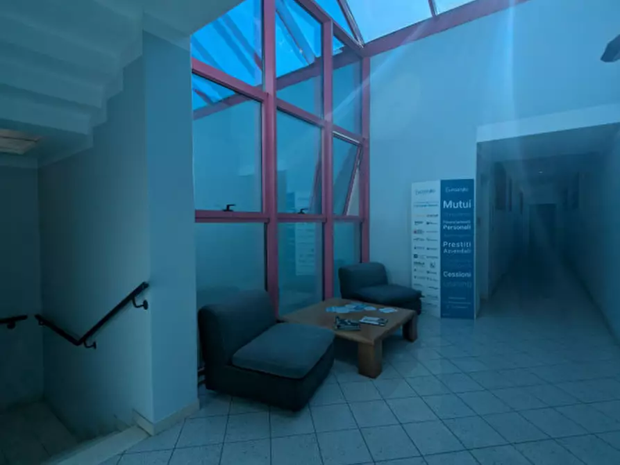 Immagine 16 di Ufficio in affitto  in thiene via gombe 18 a Thiene