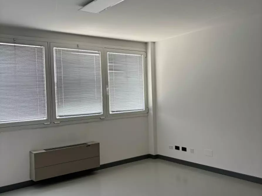 Immagine 8 di Ufficio in affitto  in via del santo a Limena