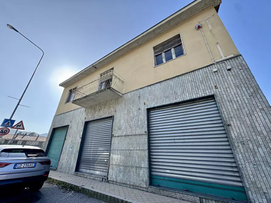 Immagine 8 di Appartamento in vendita  in VIA MARIO CAUDANA 60 a Castiglione Torinese