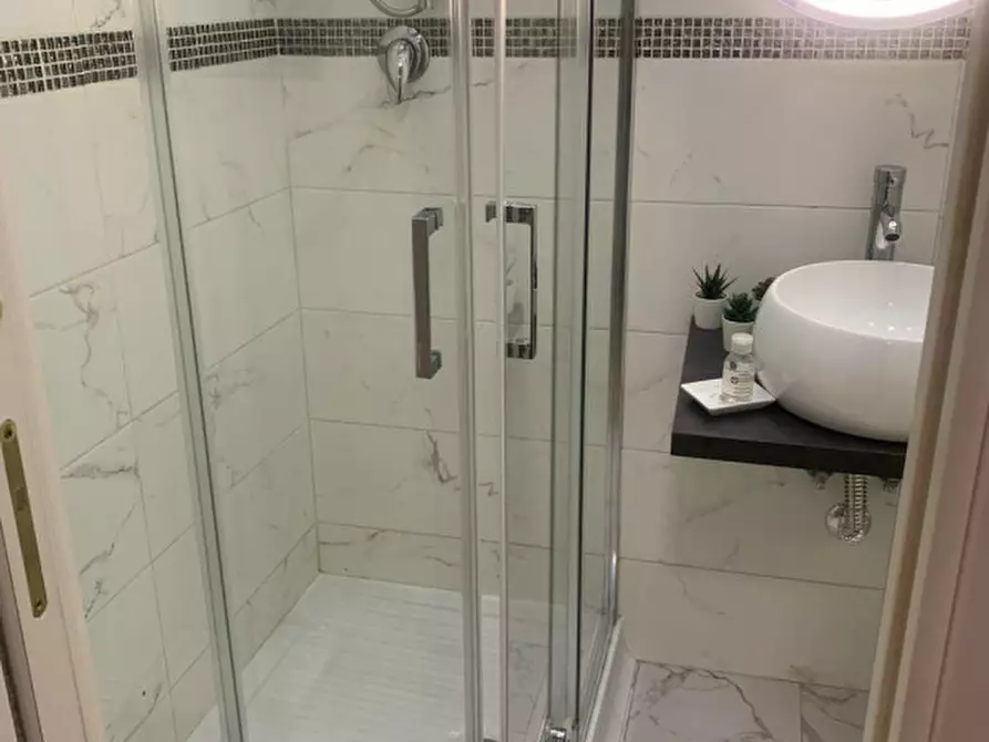 Immagine 9 di Appartamento in affitto  in Vico Lungo Gelso a Napoli