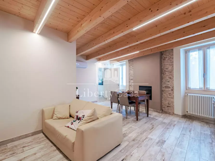 Immagine 8 di Casa indipendente in vendita  in Via Fornico a Gargnano