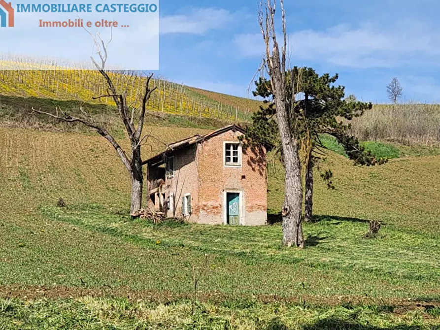 Immagine 3 di Casa indipendente in vendita  in crotesi a Casteggio