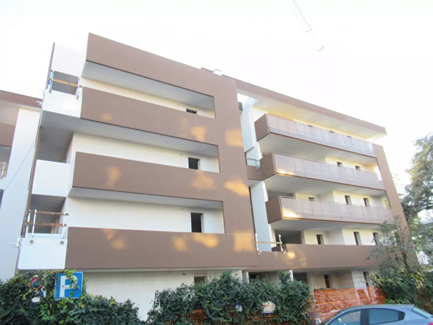 Immagine 44 di Appartamento in vendita  in viale Gian Giacomo Felissent 102 a Treviso