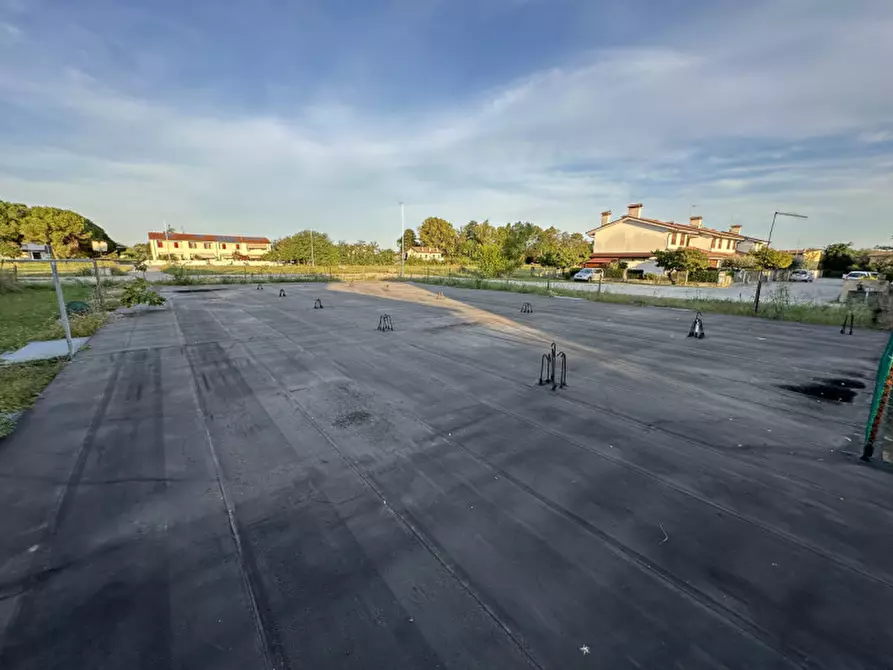 Immagine 1 di Terreno in vendita  in Via Villette a Trevignano