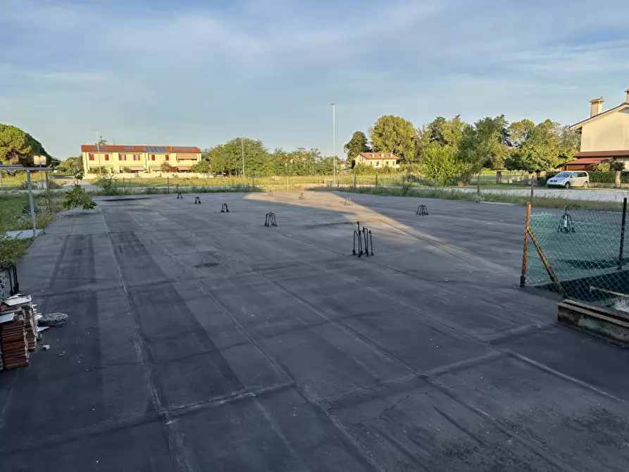 Immagine 3 di Terreno in vendita  in Via Villette a Trevignano
