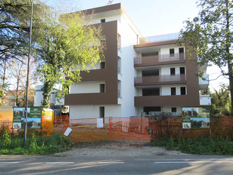 Immagine 2 di Appartamento in vendita  in viale Gian Giacomo Felissent 102 a Treviso