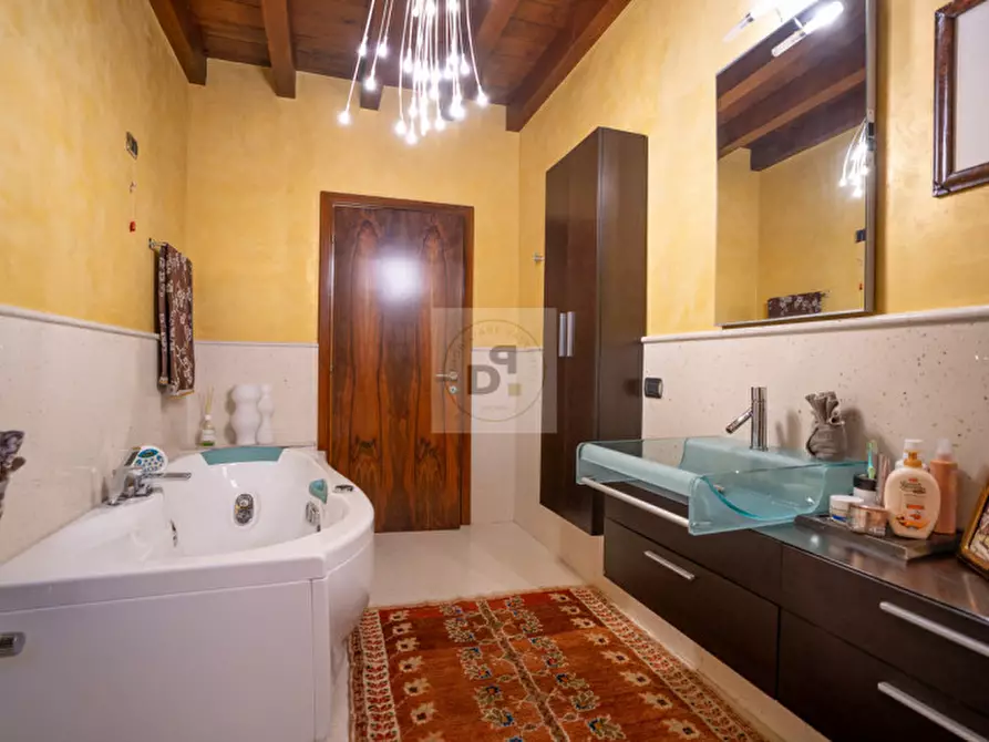 Immagine 19 di Villa in vendita  in VIA MONTEGRAPPA a Calvagese Della Riviera