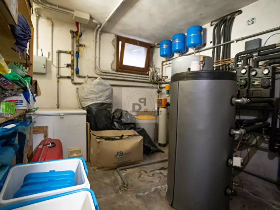 Immagine 29 di Villa in vendita  in VIA MONTEGRAPPA a Calvagese Della Riviera