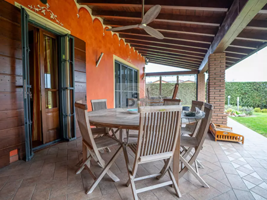 Immagine 29 di Villa in vendita  in VIA MONTEGRAPPA a Calvagese Della Riviera