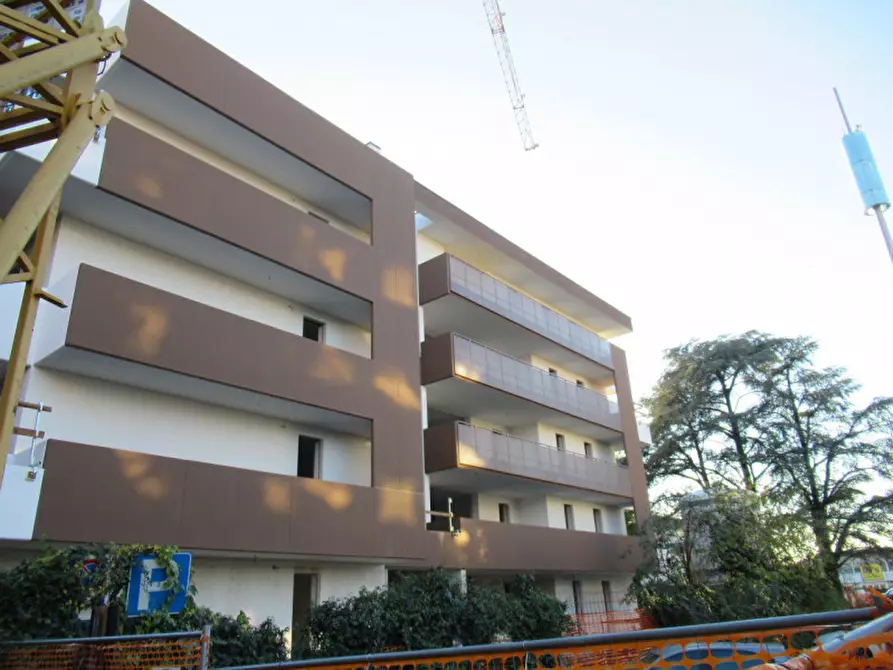 Immagine 13 di Appartamento in vendita  in viale Gian Giacomo Felissent 102 a Treviso