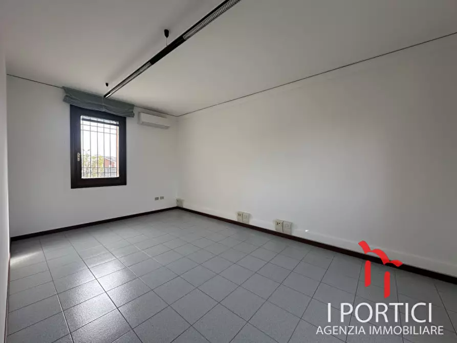 Immagine 8 di Ufficio in affitto  in Via Cercariolo a Scorzè