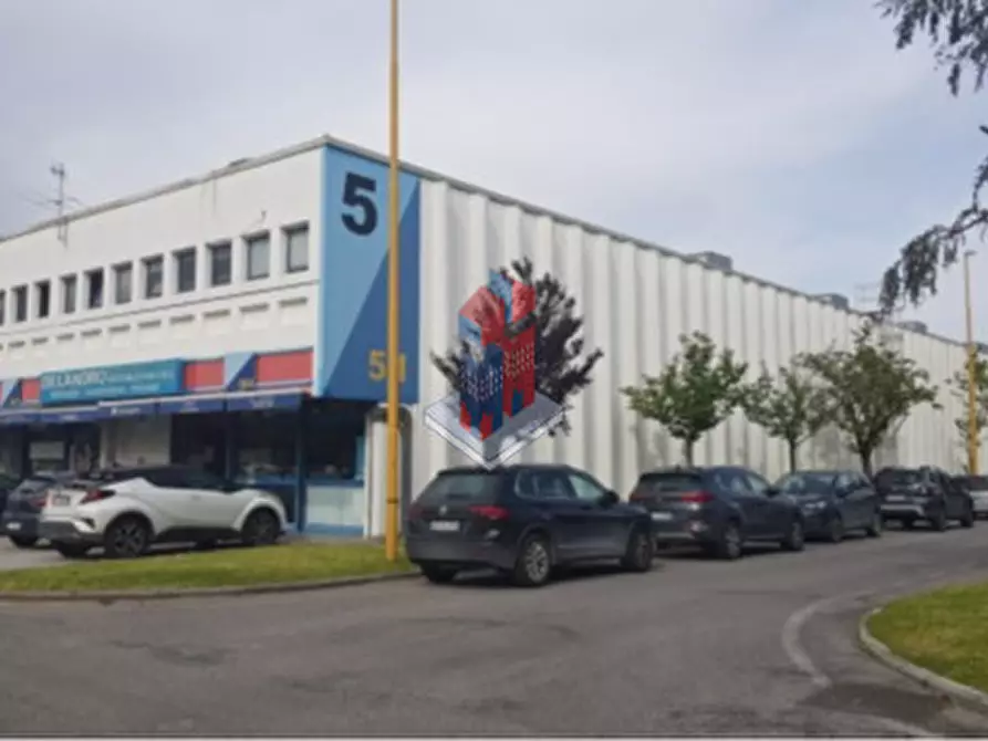 Immagine 1 di Capannone industriale in vendita  in C.I.S. di NOLA a Nola