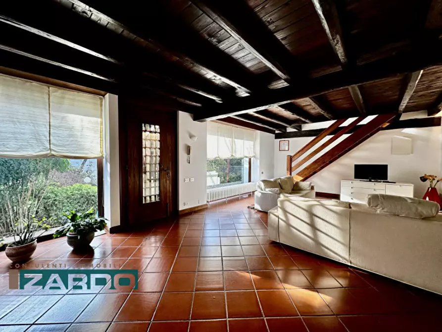 Immagine 2 di Casa bifamiliare in vendita  a Castelfranco Veneto