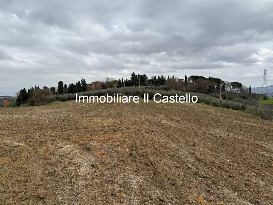 Immagine 10 di Terreno in vendita  in i Poggi a Castiglione Del Lago