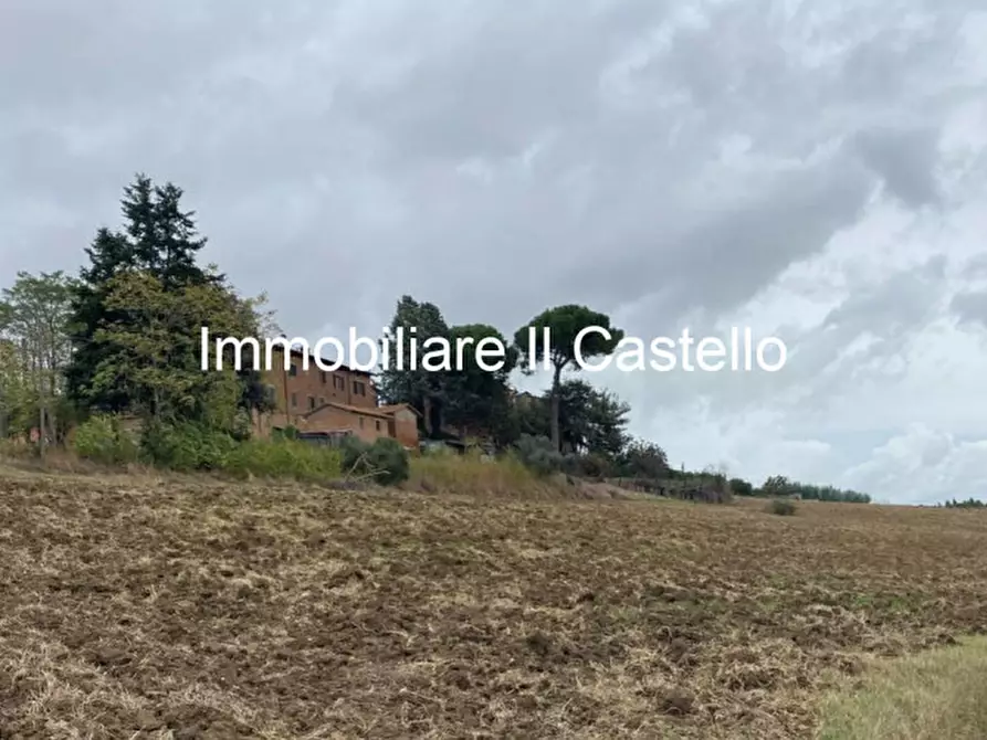 Immagine 17 di Terreno in vendita  in i Poggi a Castiglione Del Lago