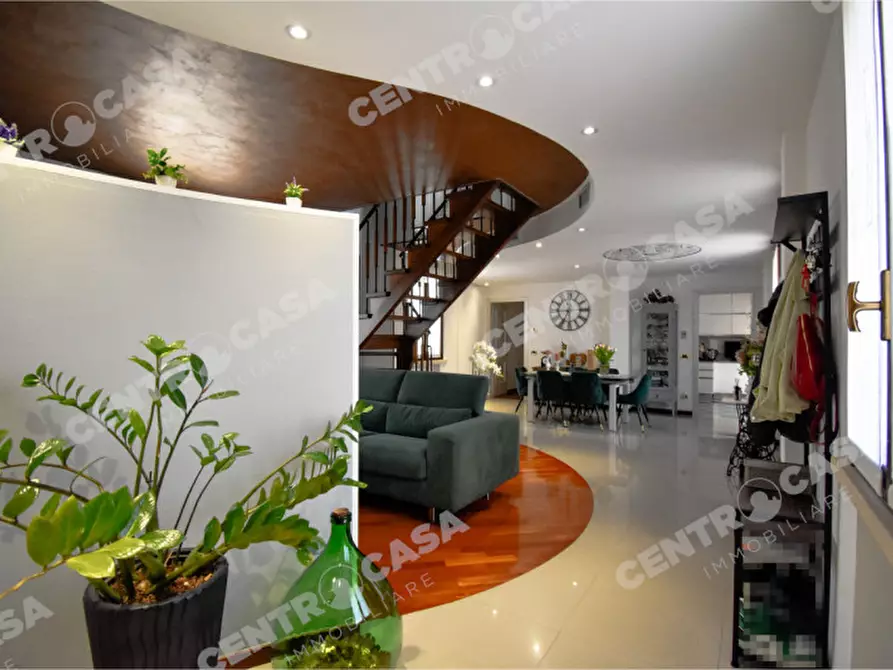 Immagine 2 di Appartamento in vendita  in Via Venti Settembre a Legnago