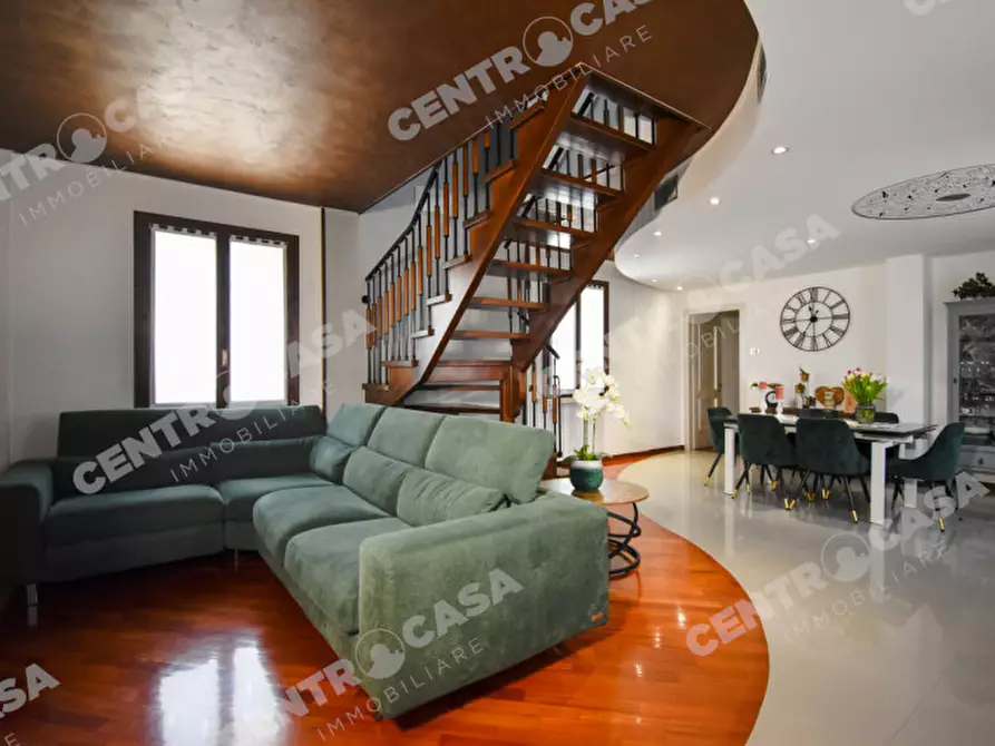 Immagine 4 di Appartamento in vendita  in Via Venti Settembre a Legnago