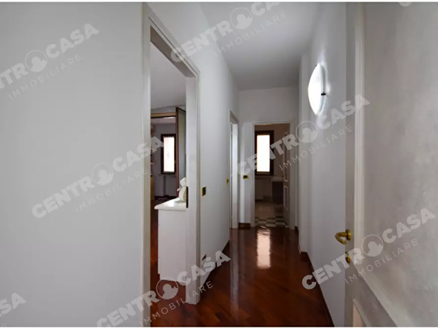 Immagine 32 di Appartamento in vendita  in Via Venti Settembre a Legnago