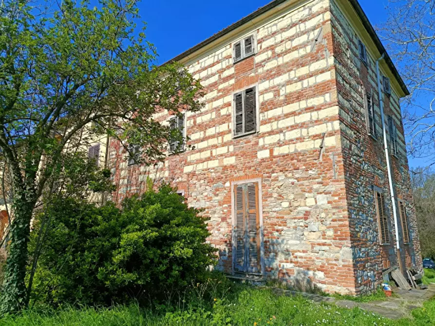 Immagine 1 di Rustico / casale in vendita  in Strada San Giorgio a Casale Monferrato